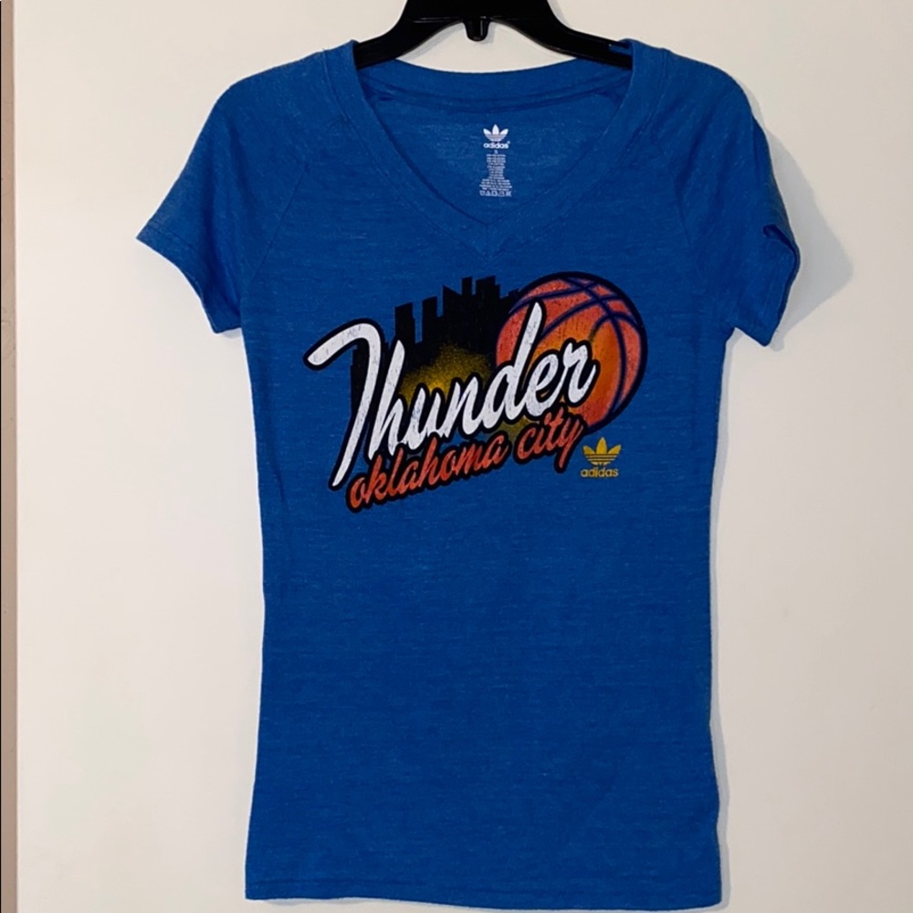 OKC Thunder V-Neck